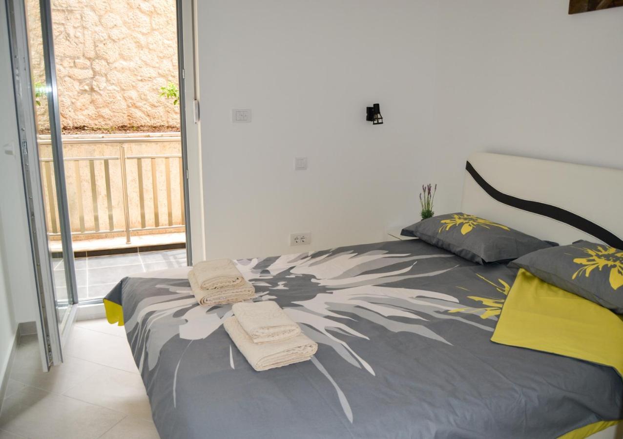 Seagull Apartments Kotor Exterior photo
